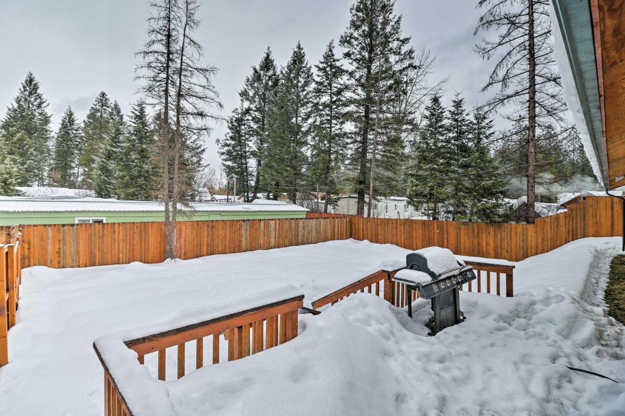Hungry Horse Cabin Deck, Fire Pit, Near Glacier! Екстер'єр фото