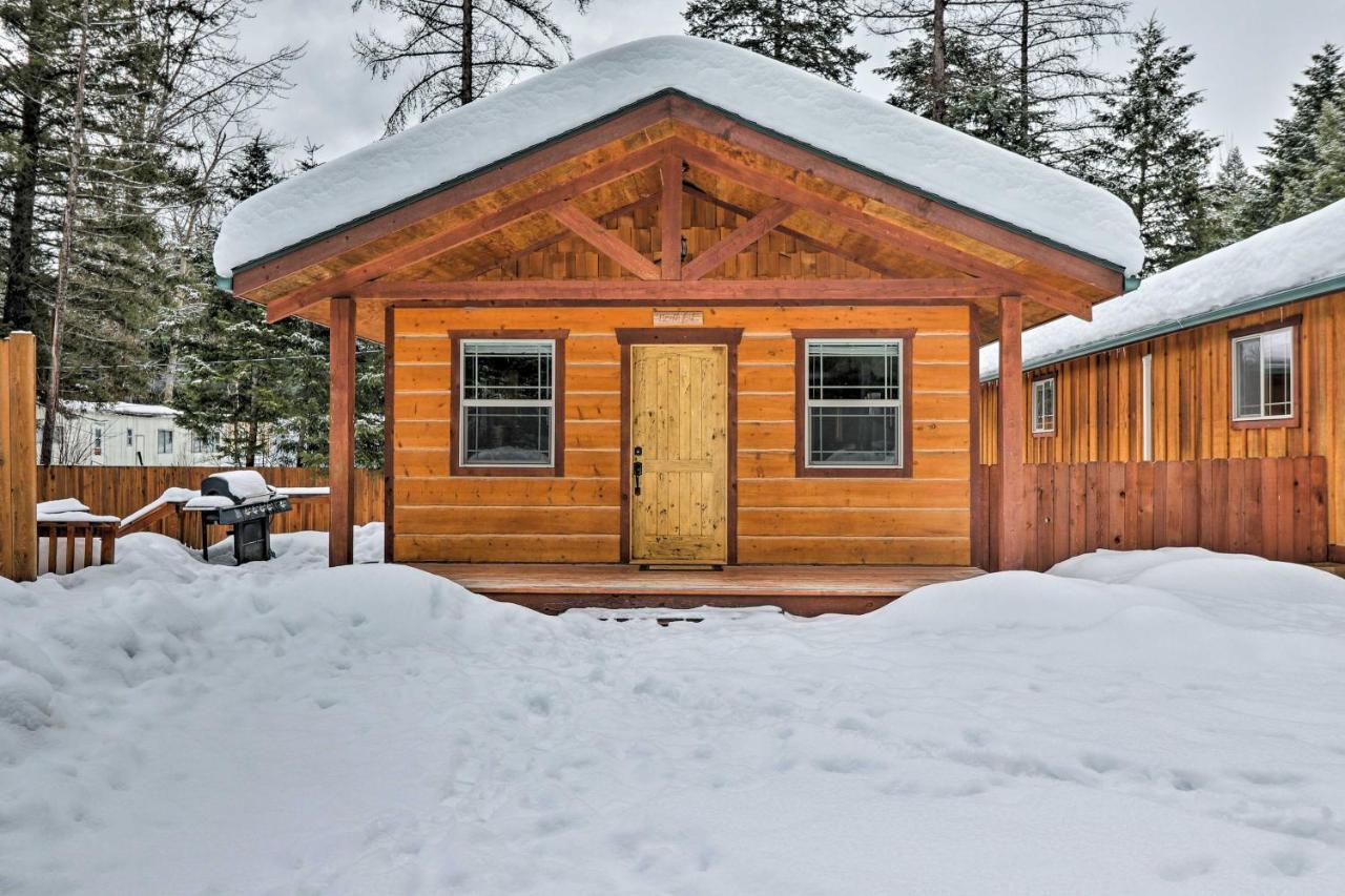 Hungry Horse Cabin Deck, Fire Pit, Near Glacier! Екстер'єр фото